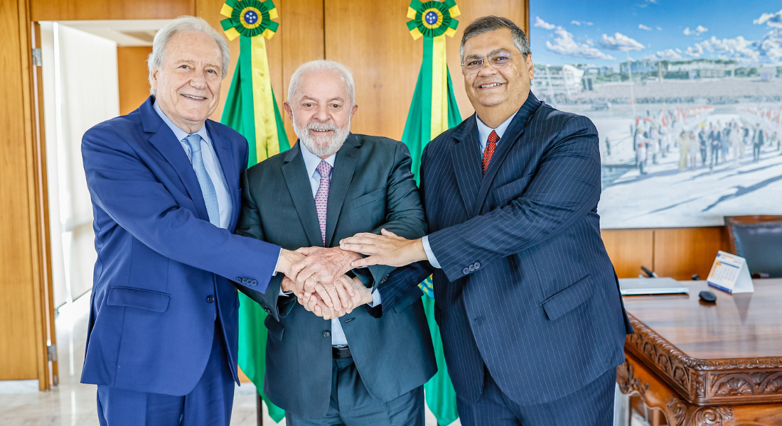 Lula, Flavio Dino e Ricardo Lewandowski